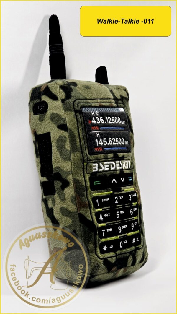 Poduszka Haftowana Komputerowo -011 Walkie-Talkie